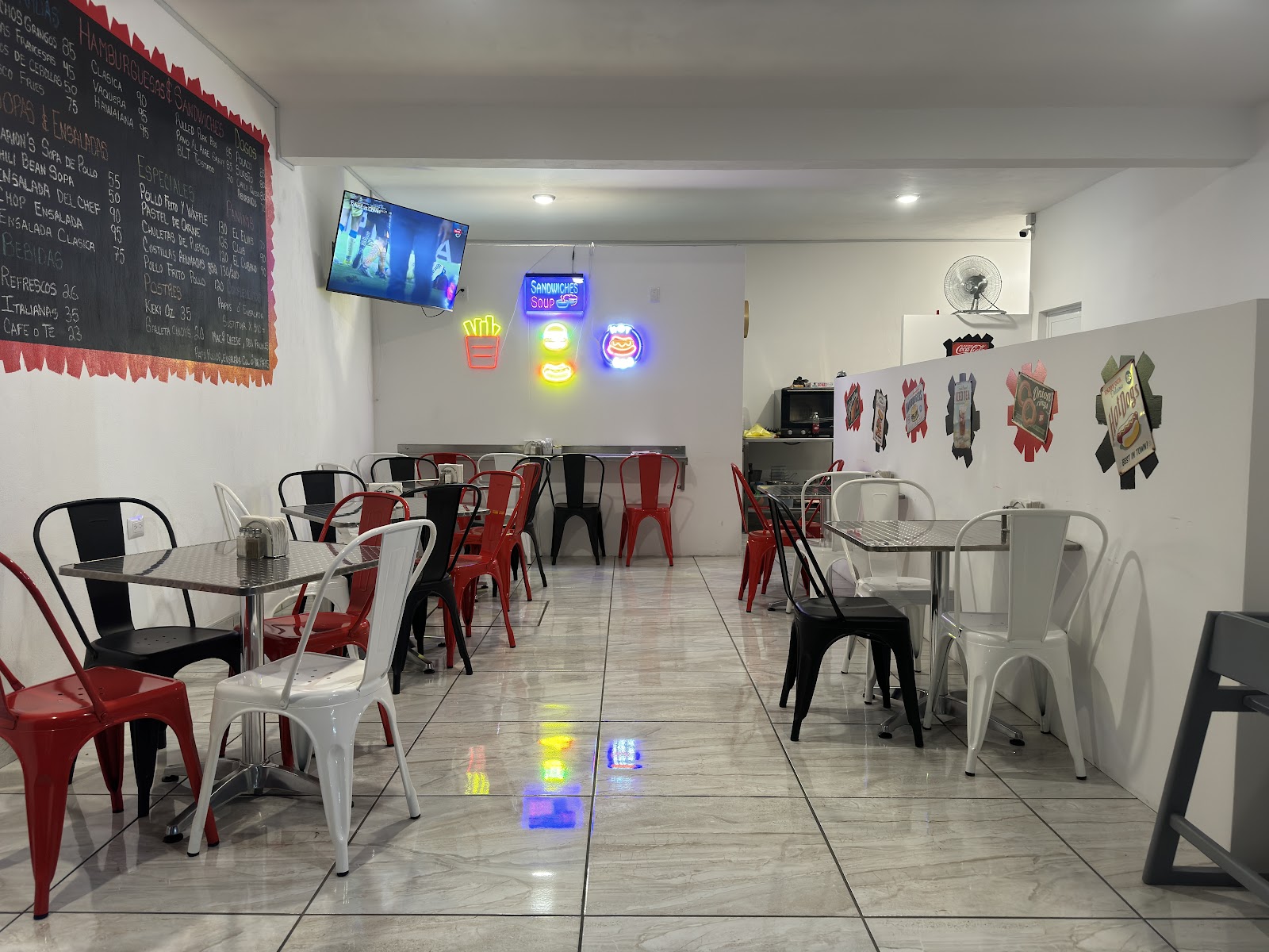 Lalo’s Diner