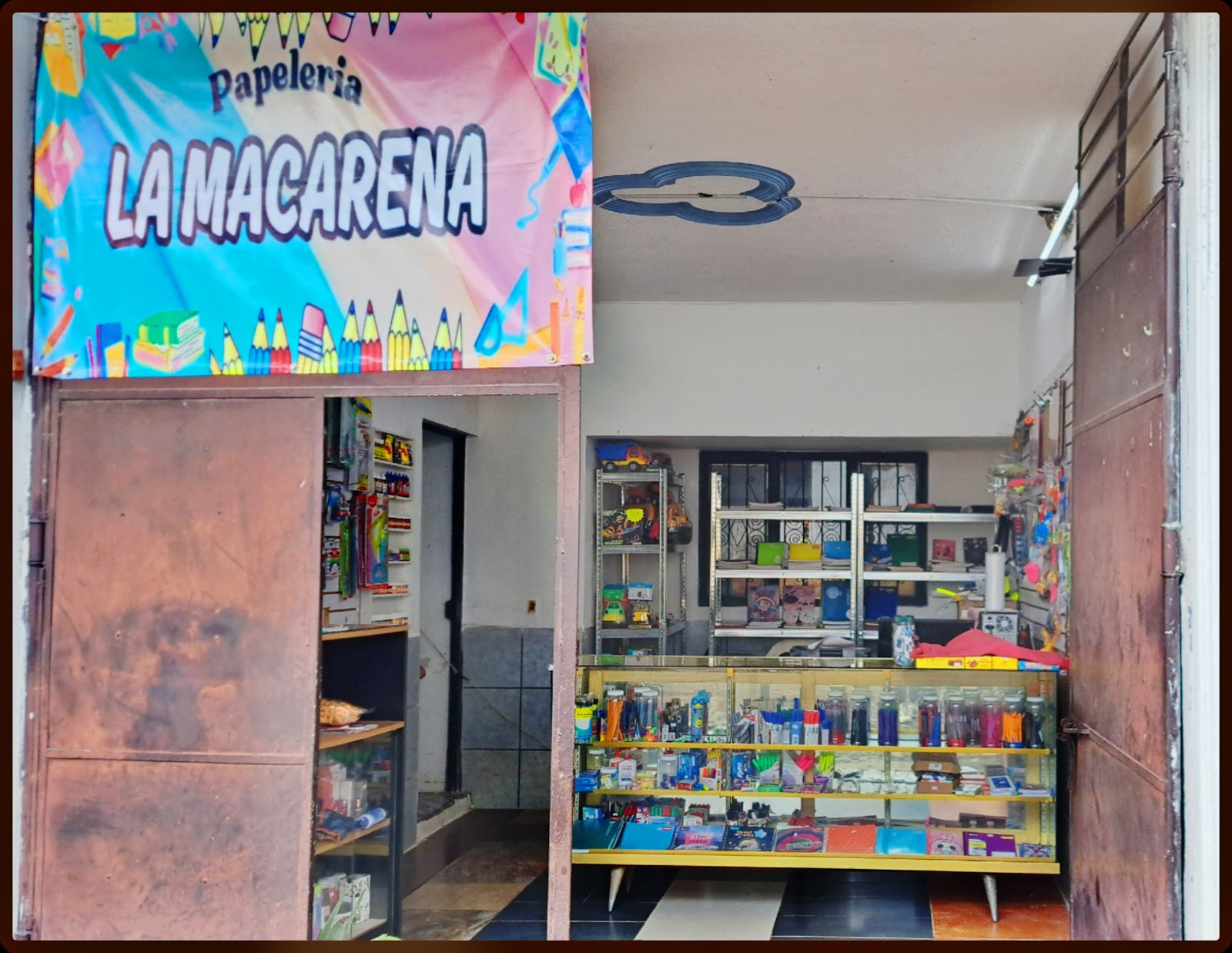 Papeleria “La Macarena”