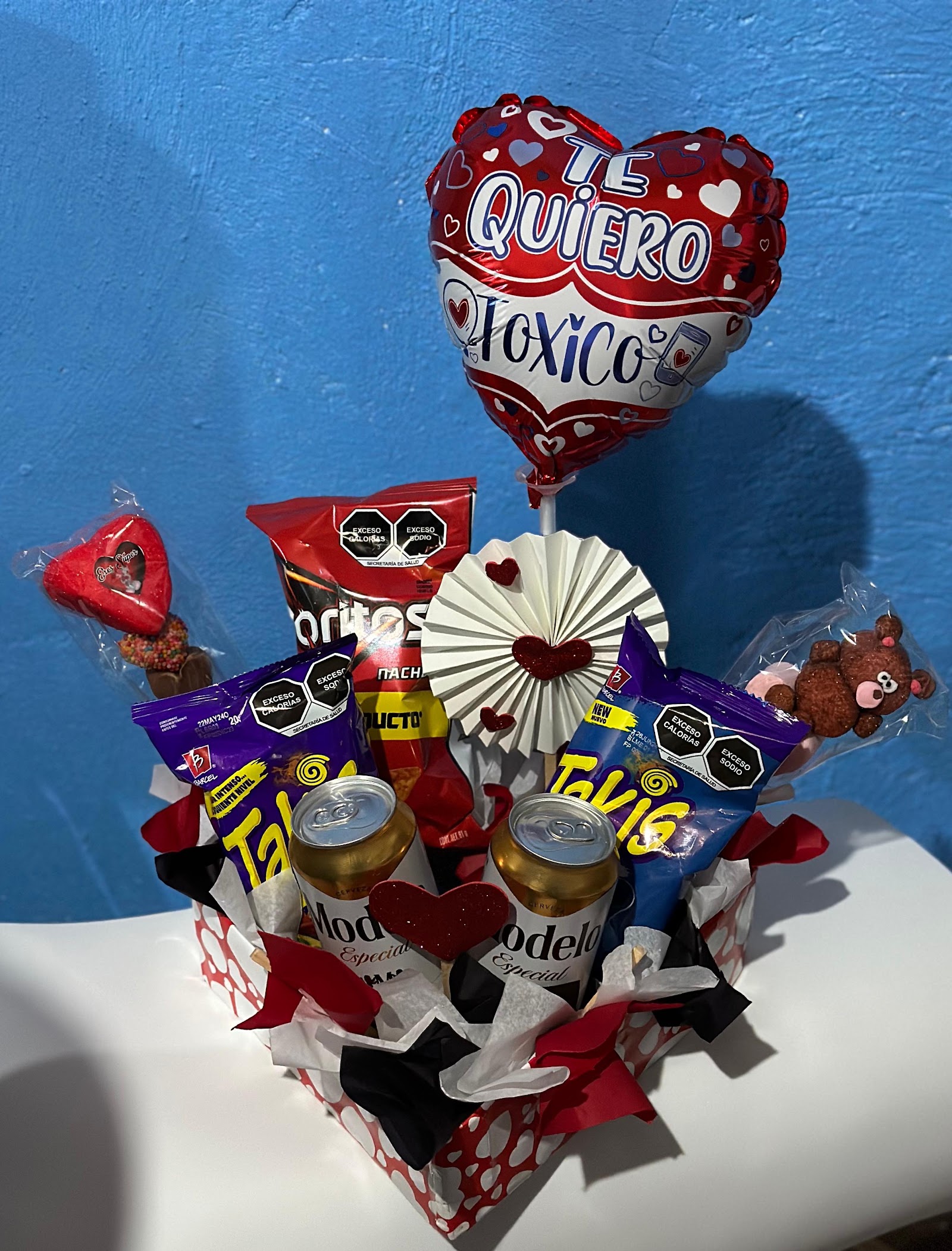 Papelería y Ferreteria CORES